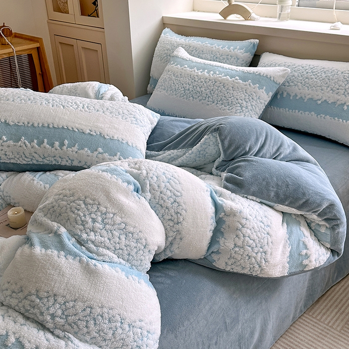 91家纺网 家纺一手货源 找家纺 家贝爱 2025秋冬新款高克重塔芙绒提花四件套 扶摇-兰