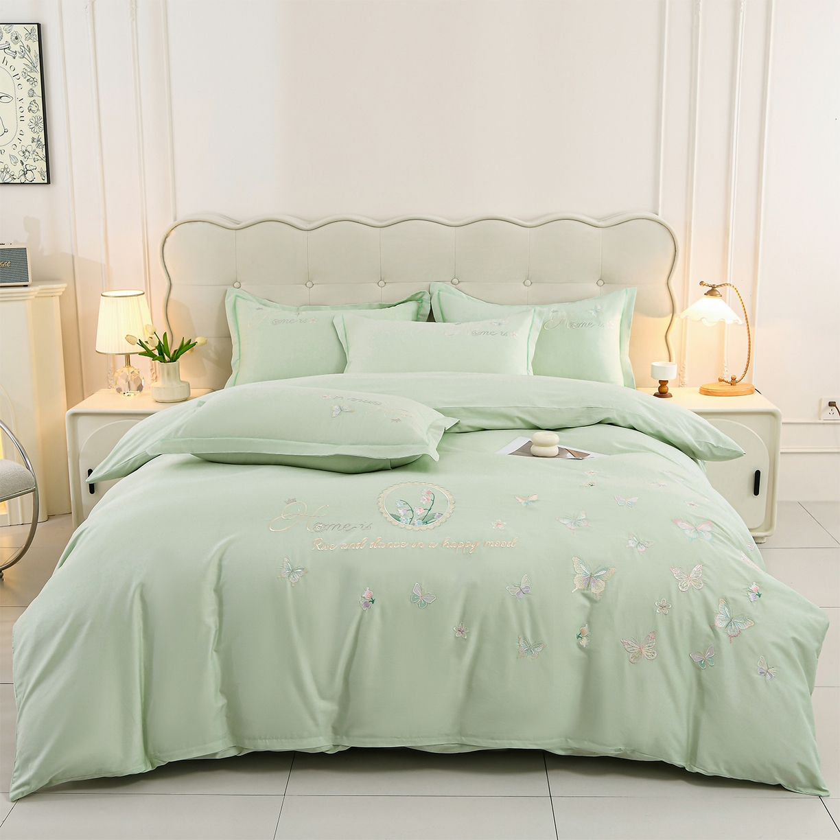 91家纺网 家纺一手货源 找家纺 （总）绒小宣 2025新款13372全棉绣花四件套-轻舞