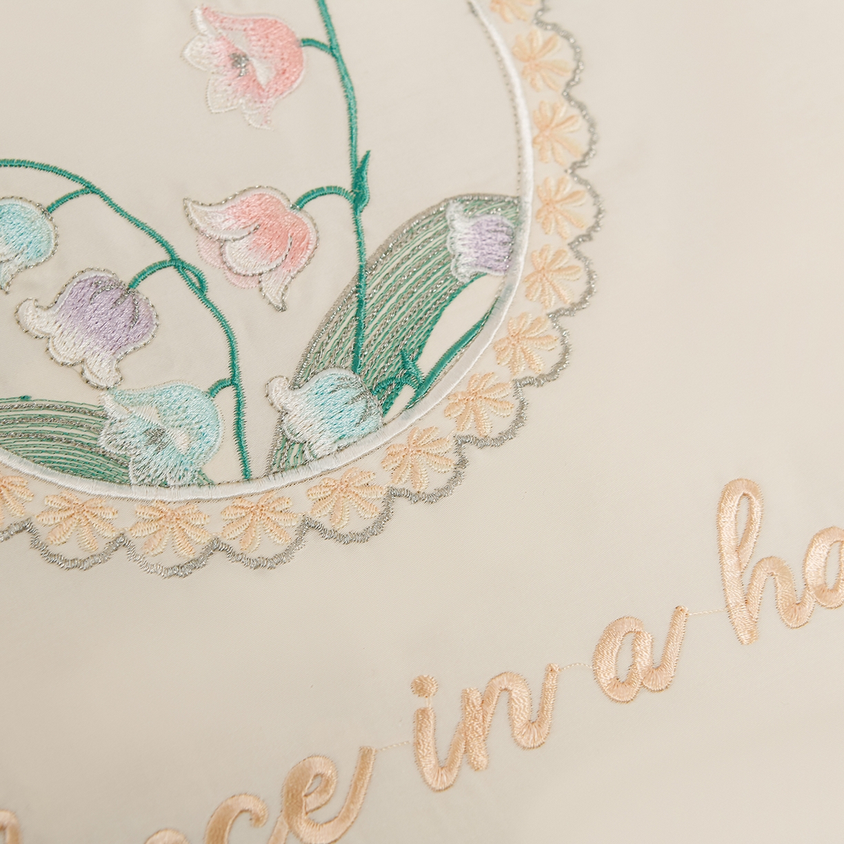 91家纺网 家纺一手货源 找家纺 （总）绒小宣 2025新款13372全棉绣花四件套-轻舞