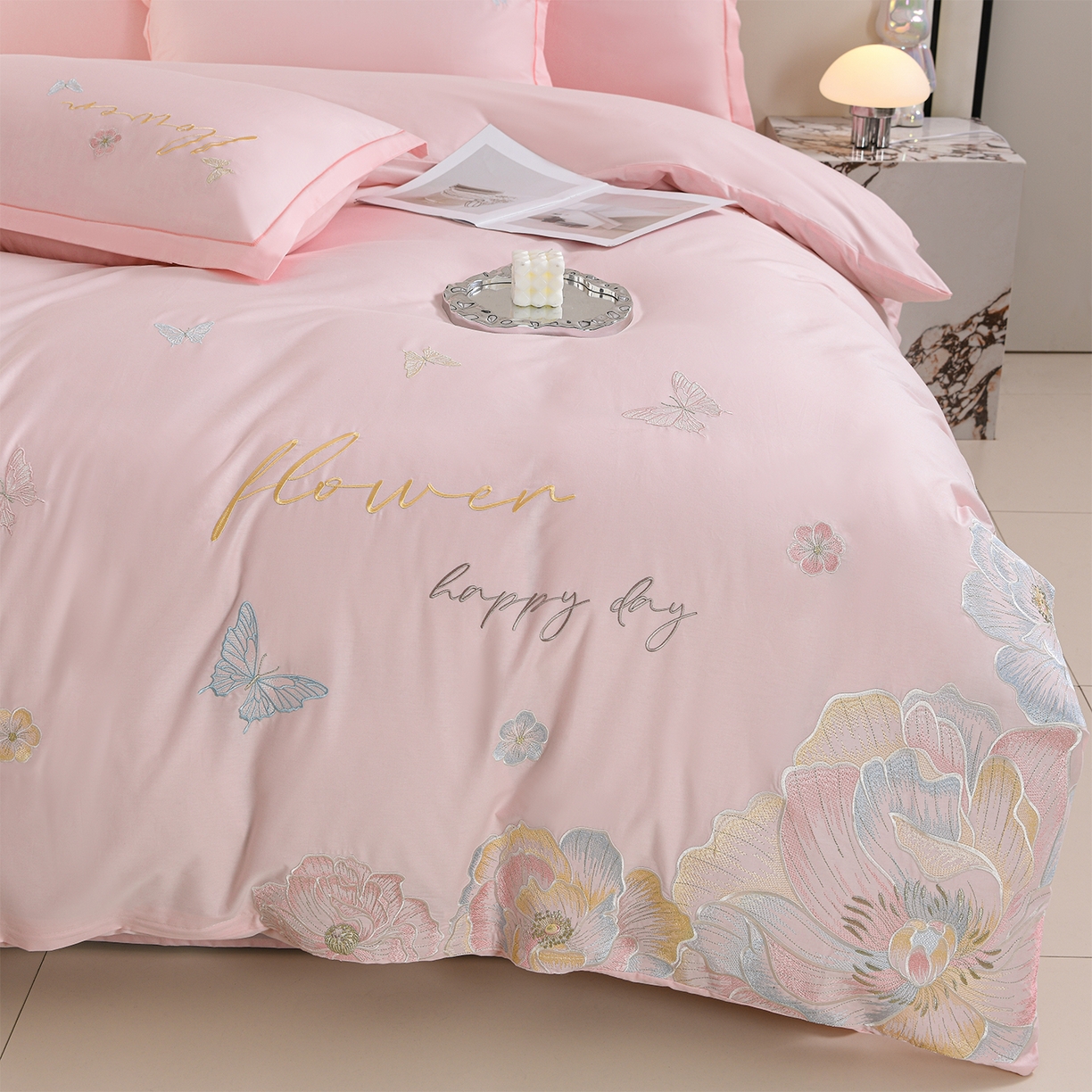 91家纺网 家纺一手货源 找家纺 （总）绒小宣 2025新款13372全棉绣花四件套-牡丹佳人