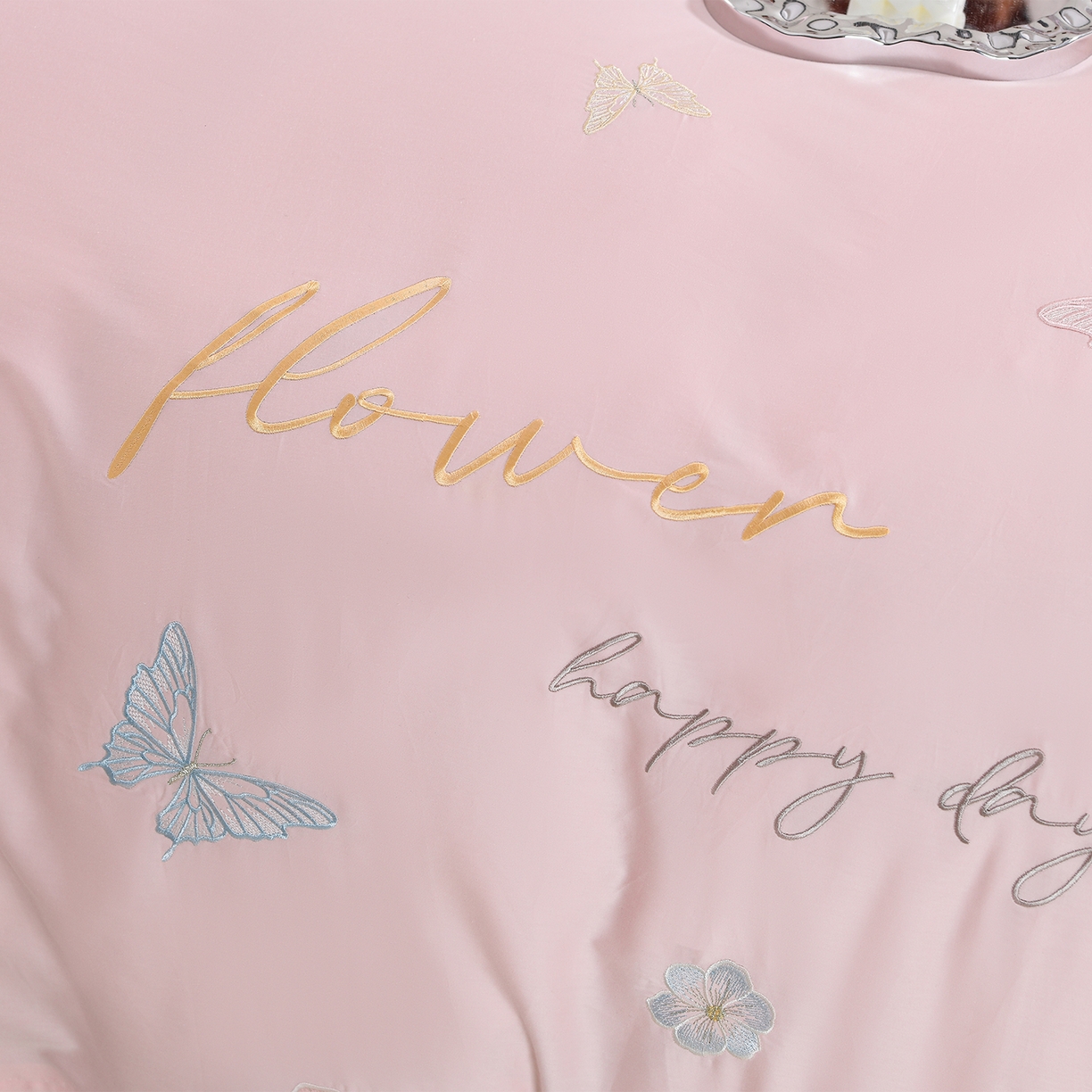 91家纺网 家纺一手货源 找家纺 绒小宣 2025新款13372全棉绣花四件套-牡丹佳人 华尔兹-粉紫