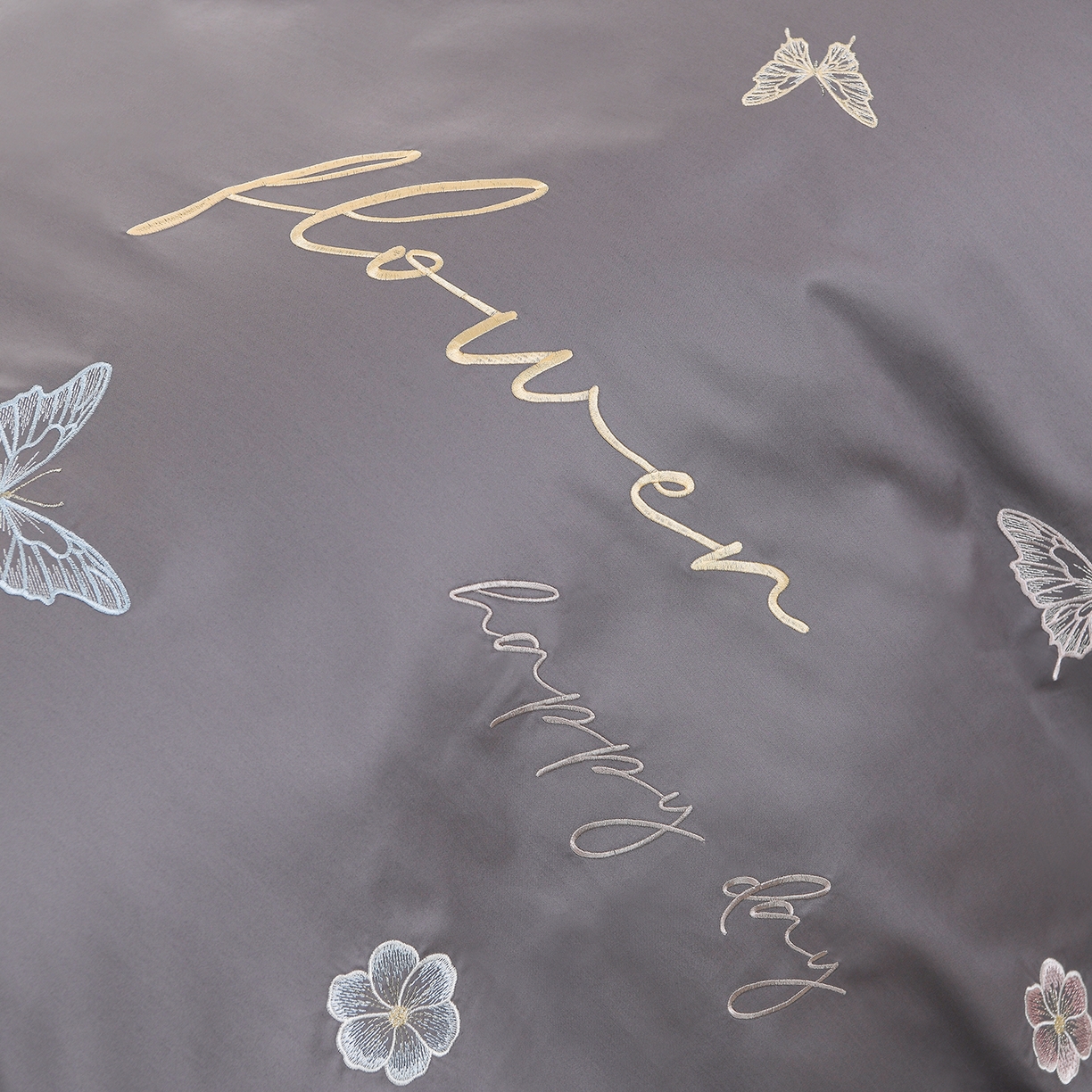 91家纺网 家纺一手货源 找家纺 绒小宣 2025新款13372全棉绣花四件套-牡丹佳人 华尔兹-灰