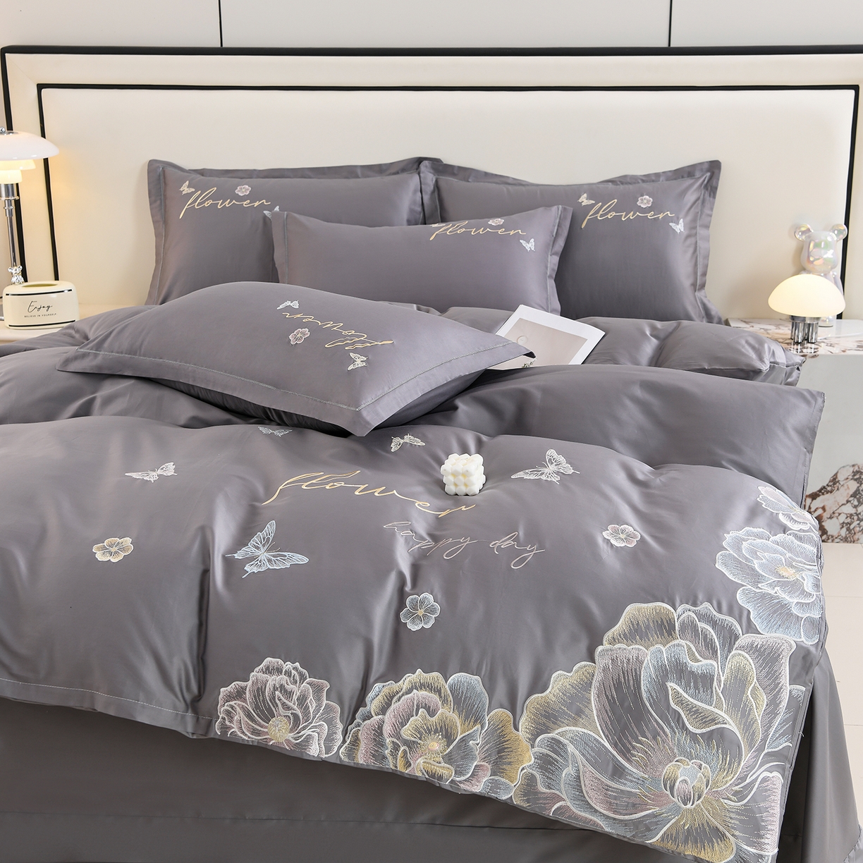 91家纺网 家纺一手货源 找家纺 绒小宣 2025新款13372全棉绣花四件套-牡丹佳人 华尔兹-灰