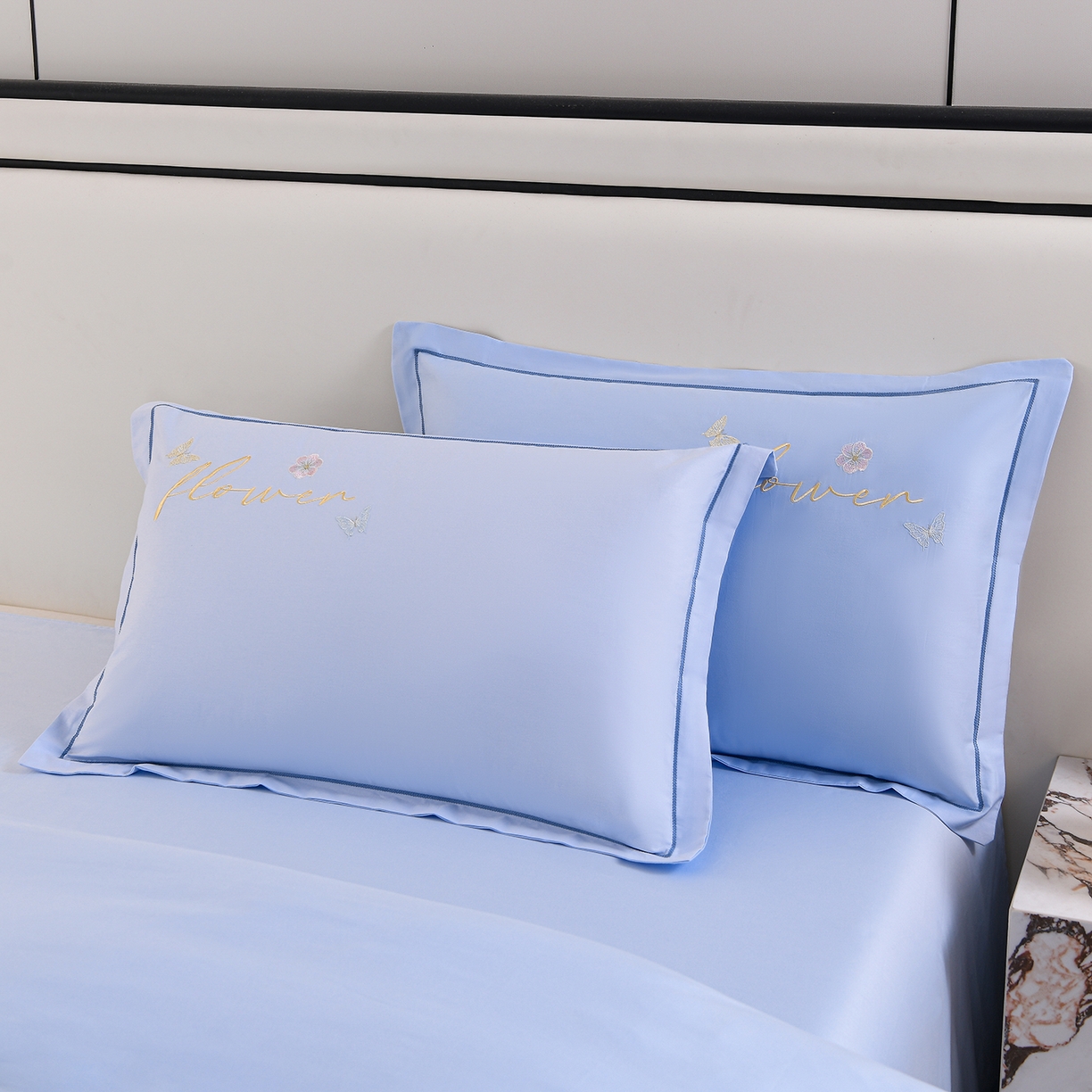 91家纺网 家纺一手货源 找家纺 绒小宣 2025新款13372全棉绣花四件套-牡丹佳人 华尔兹-蓝