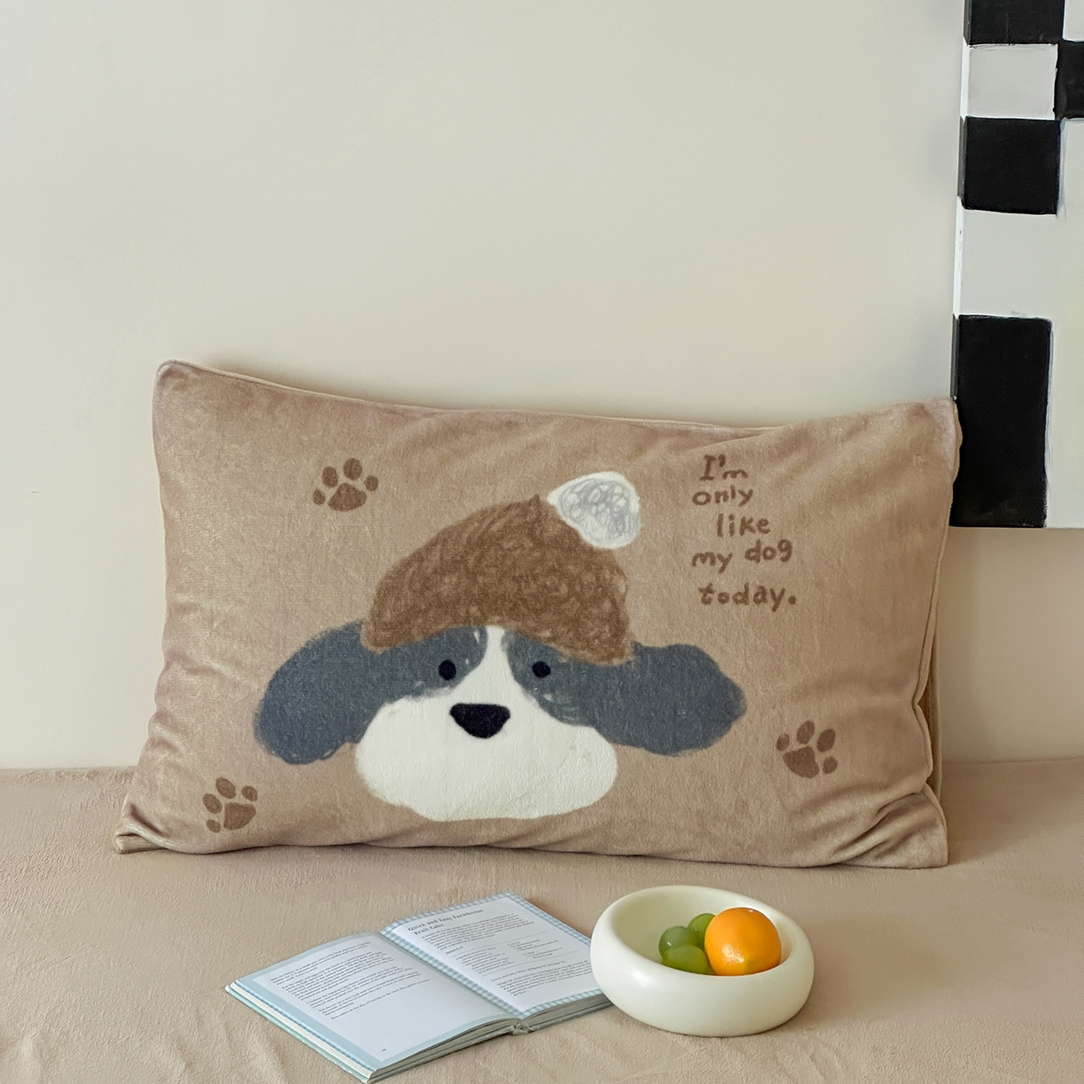 91家纺网 家纺一手货源 找家纺 桃子家居 2025新款A类ins数码印花枕混搭复古时尚卡通加厚牛奶系列四件套 绒-混搭冬日狗