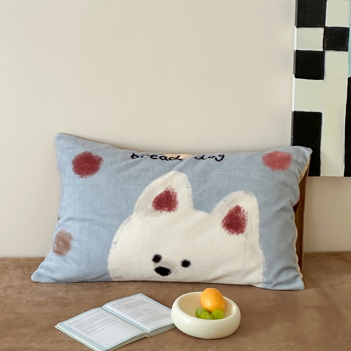 91家纺网 家纺一手货源 找家纺 桃子家居 2025新款A类ins数码印花枕混搭复古时尚卡通加厚牛奶系列四件套 绒-混搭泡芙狗