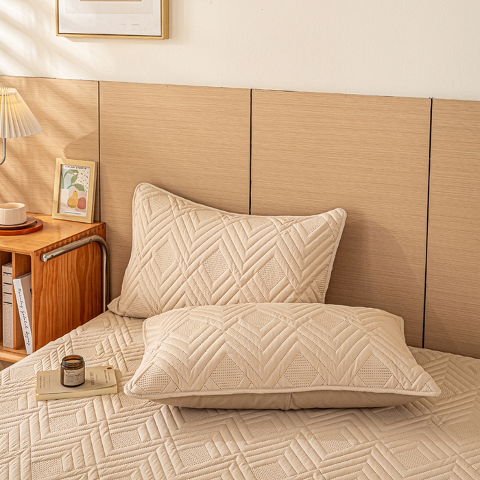 91家纺网 家纺一手货源 找家纺 给笠 2025新款A类超声波夹棉床笠 卡其