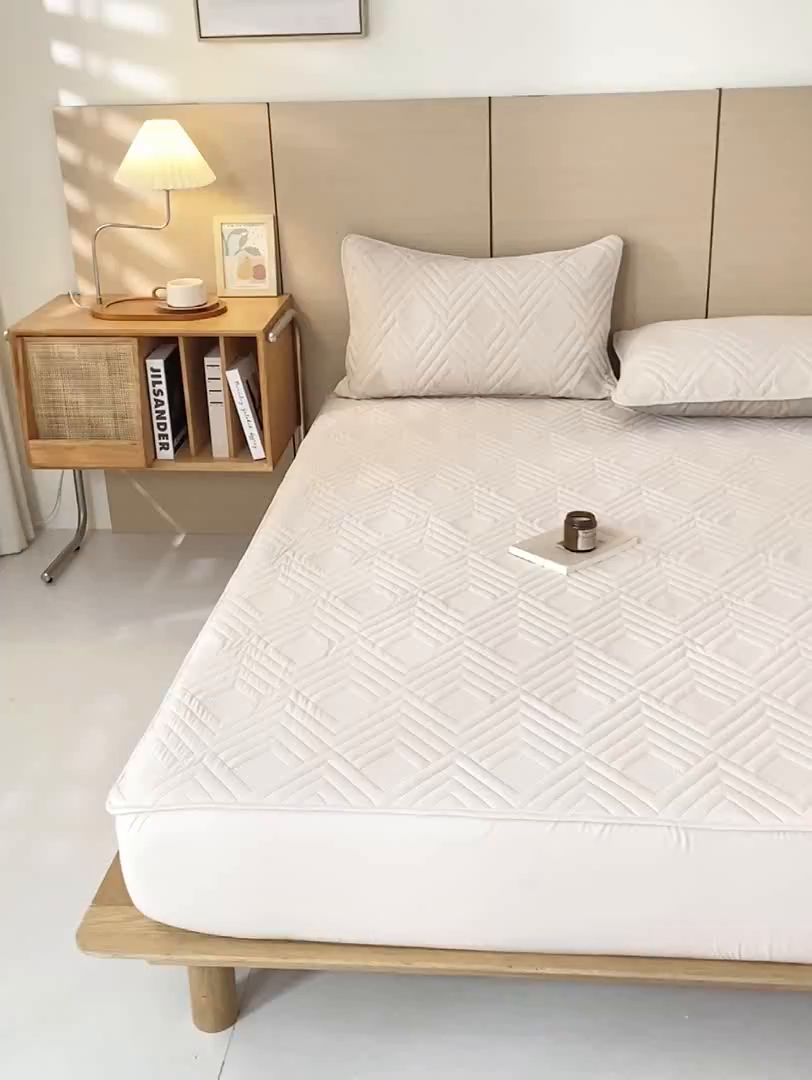 91家纺网 家纺一手货源 找家纺 给笠 2025新款A类超声波夹棉床笠 卡其