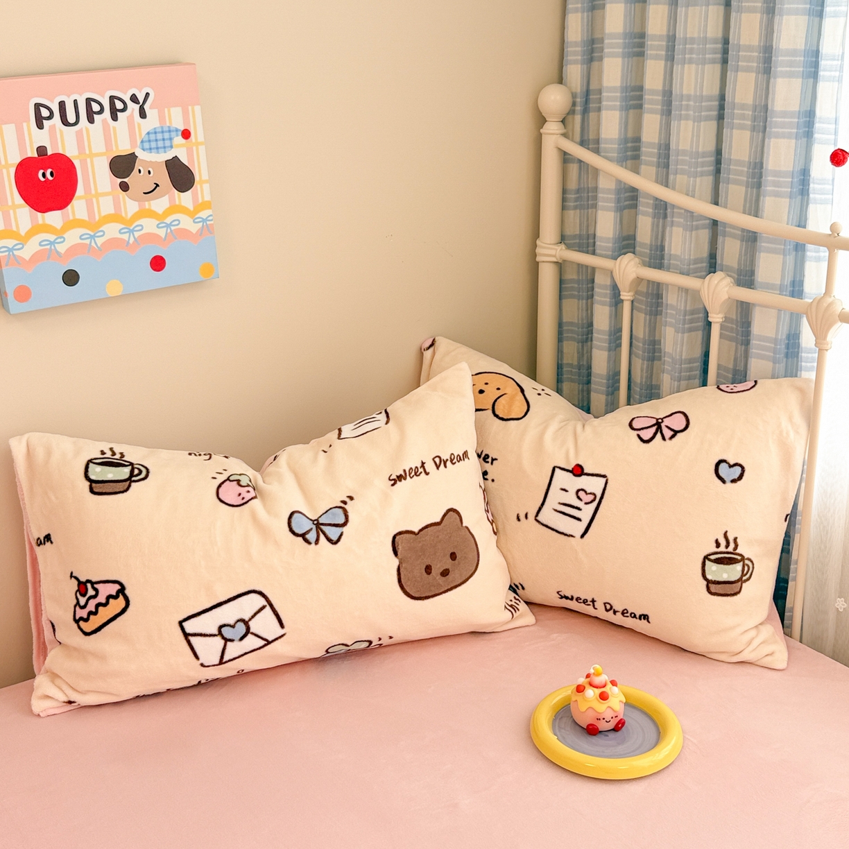 91家纺网 家纺一手货源 找家纺 呗旺鹿 2025新款A类高克重卡通印花牛奶绒印花四件套 信封小熊