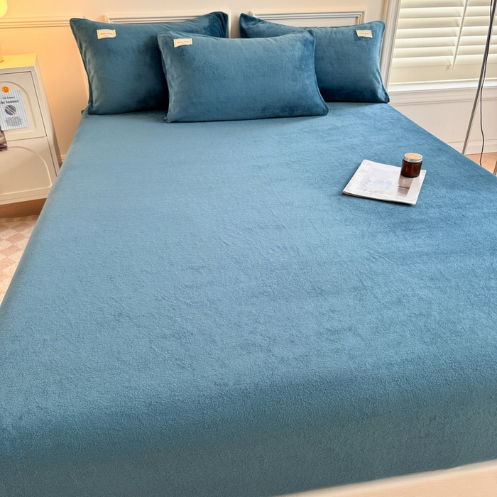 91家纺网 家纺一手货源 找家纺 眠博士 2025新款简约牛奶绒纯色单床笠 牛奶绒床笠-靛青