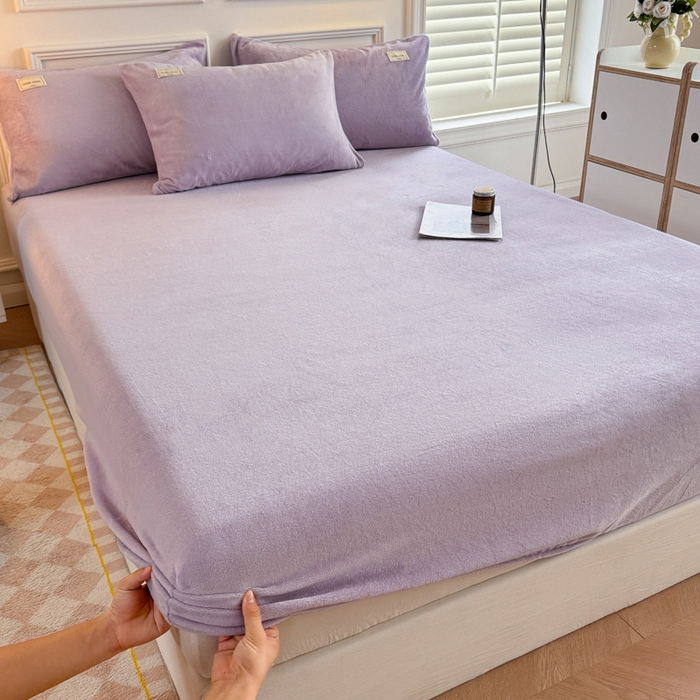 91家纺网 家纺一手货源 找家纺 眠博士 2025新款简约牛奶绒纯色单床笠 牛奶绒床笠-丁香紫