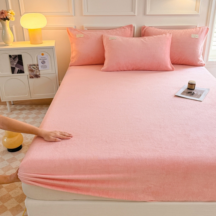 91家纺网 家纺一手货源 找家纺 眠博士 2025新款简约牛奶绒纯色单床笠 牛奶绒床笠-粉色