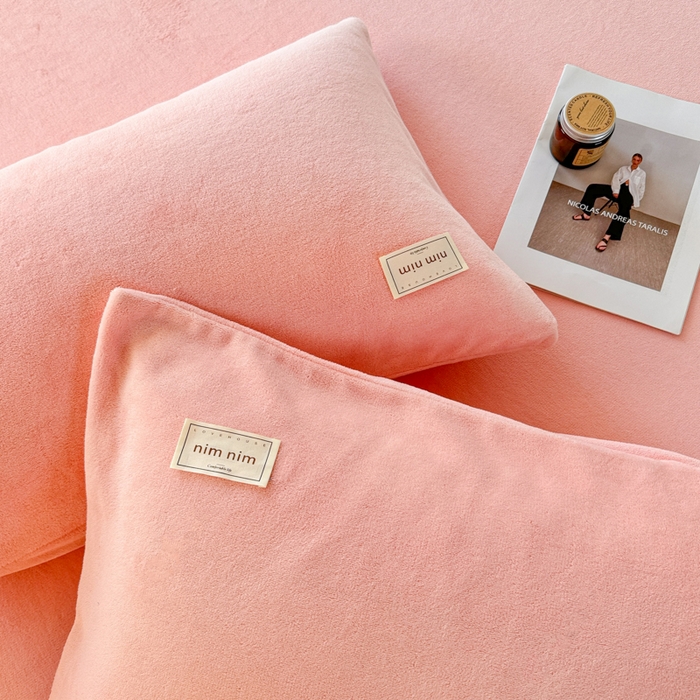 91家纺网 家纺一手货源 找家纺 眠博士 2025新款简约牛奶绒纯色单床笠 牛奶绒床笠-粉色