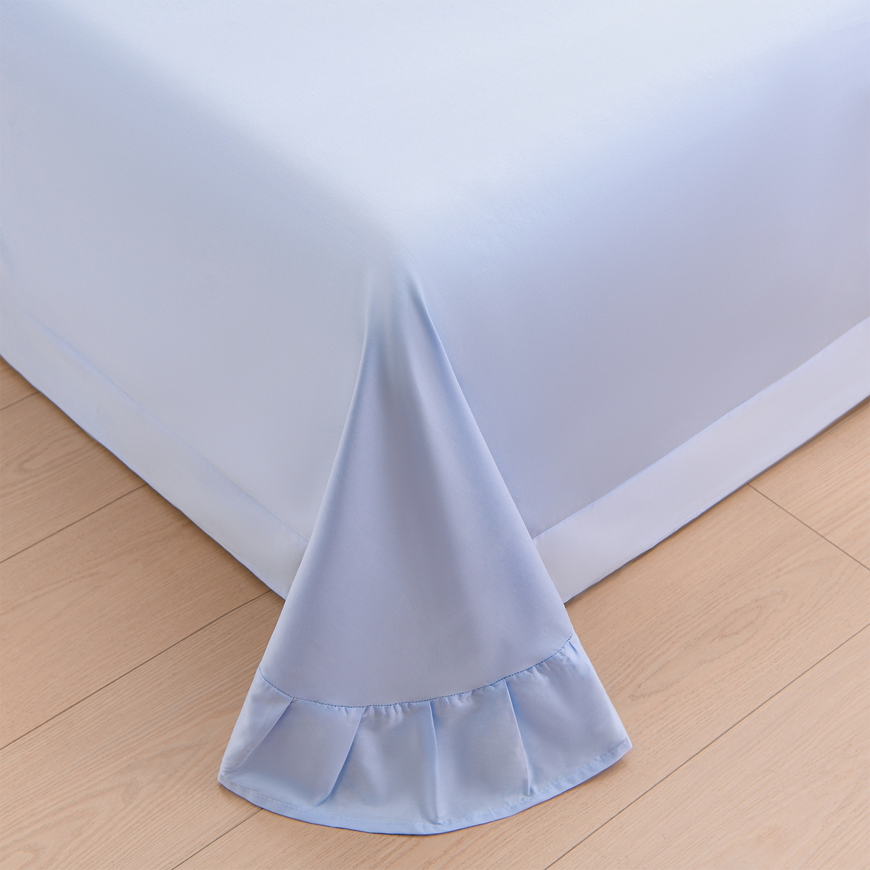 91家纺网 家纺一手货源 找家纺 绒小宣 2025新款13372全棉绣花四件套-梦幻兔 兔熊-蓝