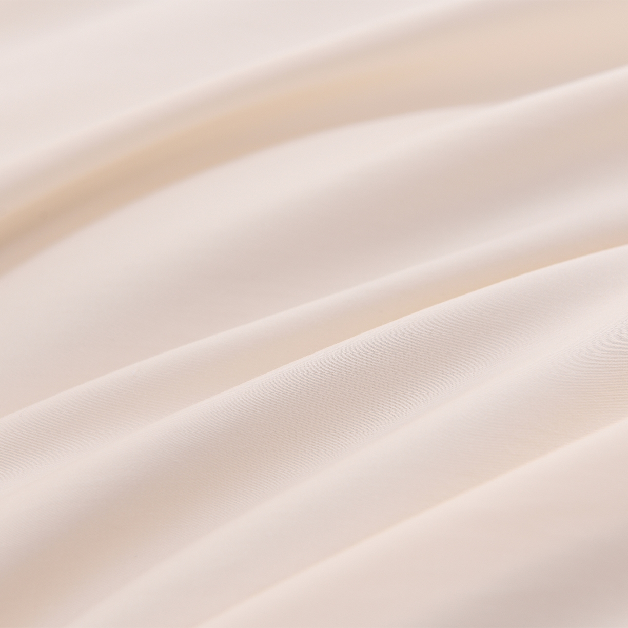 91家纺网 家纺一手货源 找家纺 绒小宣 2025新款13372全棉绣花四件套-梦幻兔 兔熊-白紫