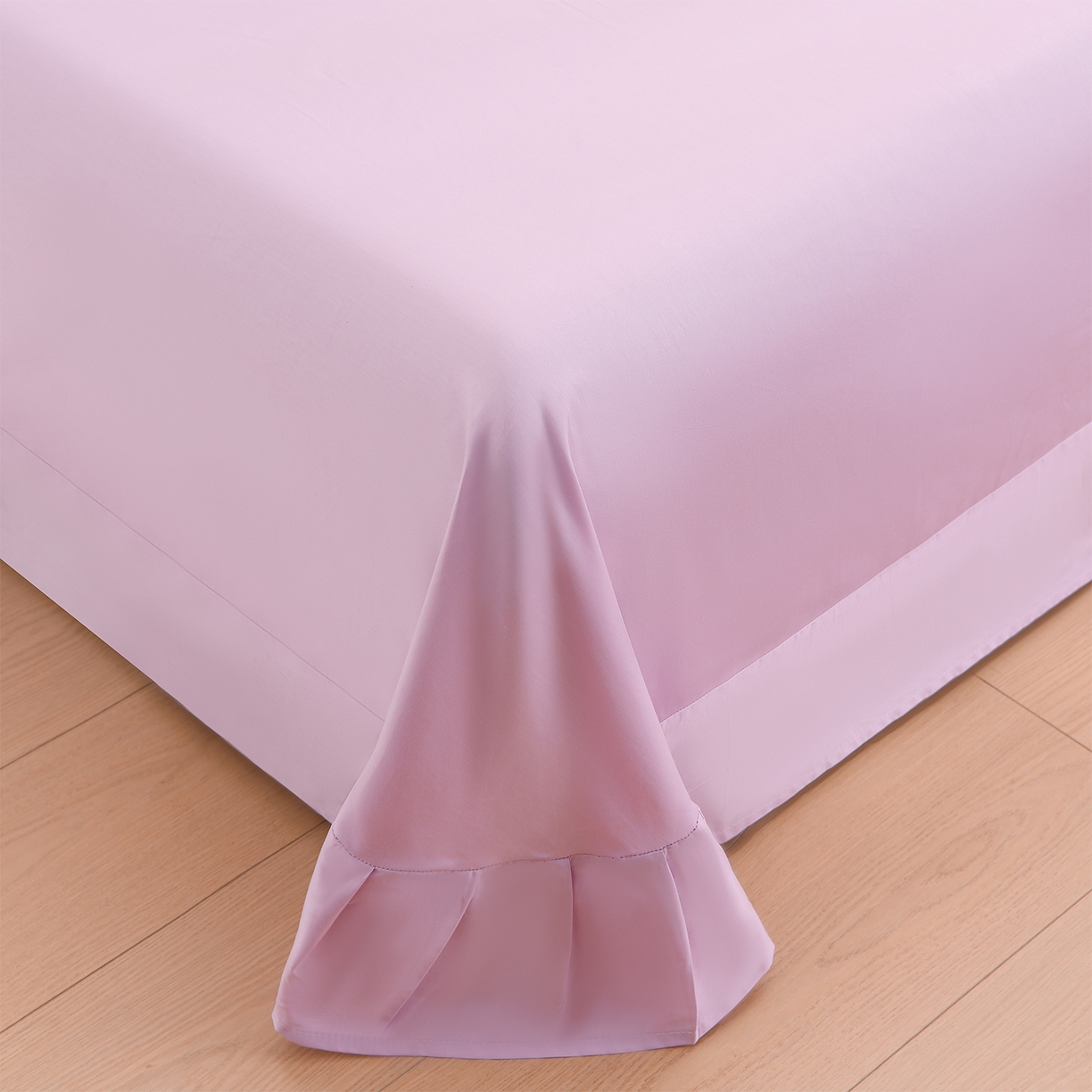 91家纺网 家纺一手货源 找家纺 绒小宣 2025新款13372全棉绣花四件套-梦幻兔 兔熊-白紫