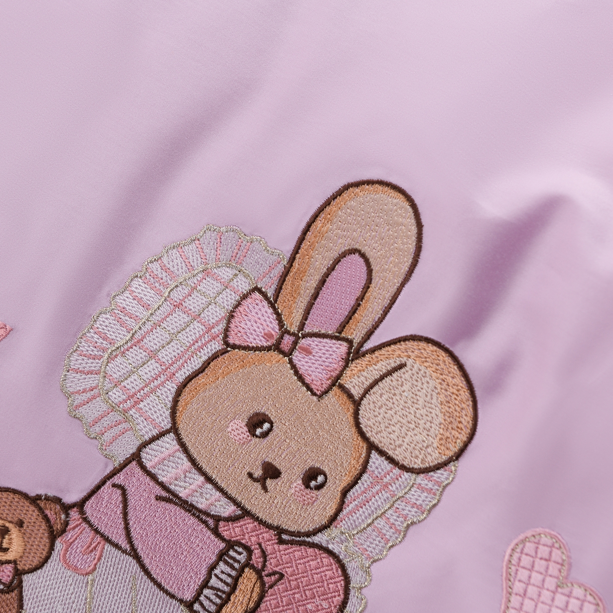 91家纺网 家纺一手货源 找家纺 绒小宣 2025新款13372全棉绣花四件套-梦幻兔 兔熊-紫