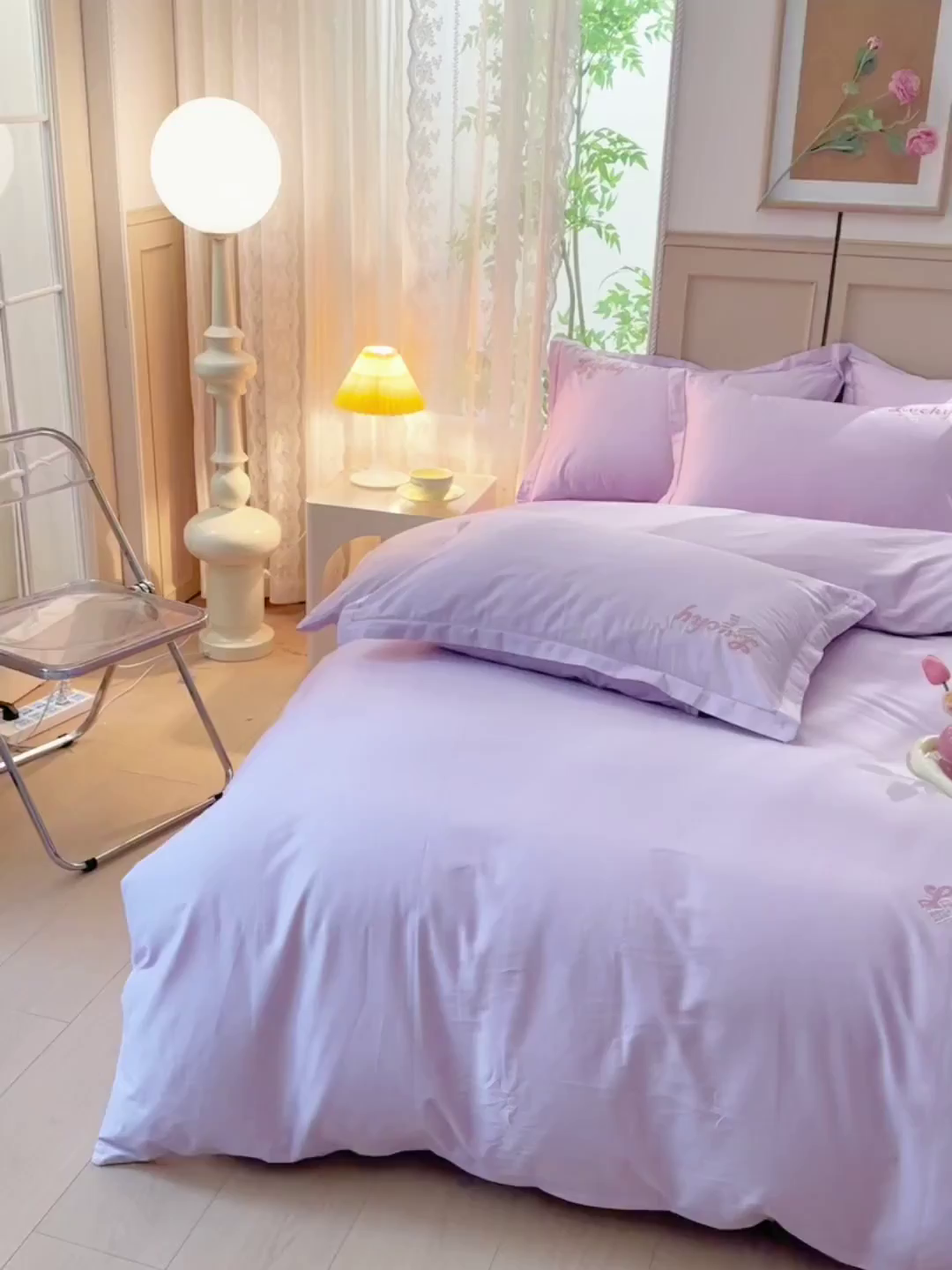 91家纺网 家纺一手货源 找家纺 绒小宣 2025新款13372全棉绣花四件套-梦幻兔 兔熊-紫