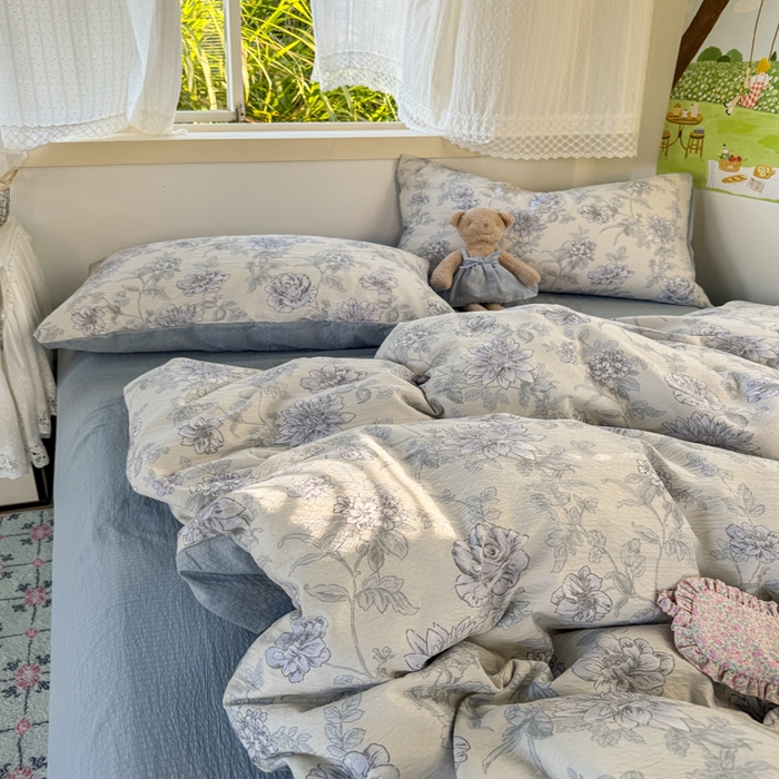 91家纺网 家纺一手货源 找家纺 优兰朵  2025新款超柔云感木棉印花小清新四件套 晨雾汀兰