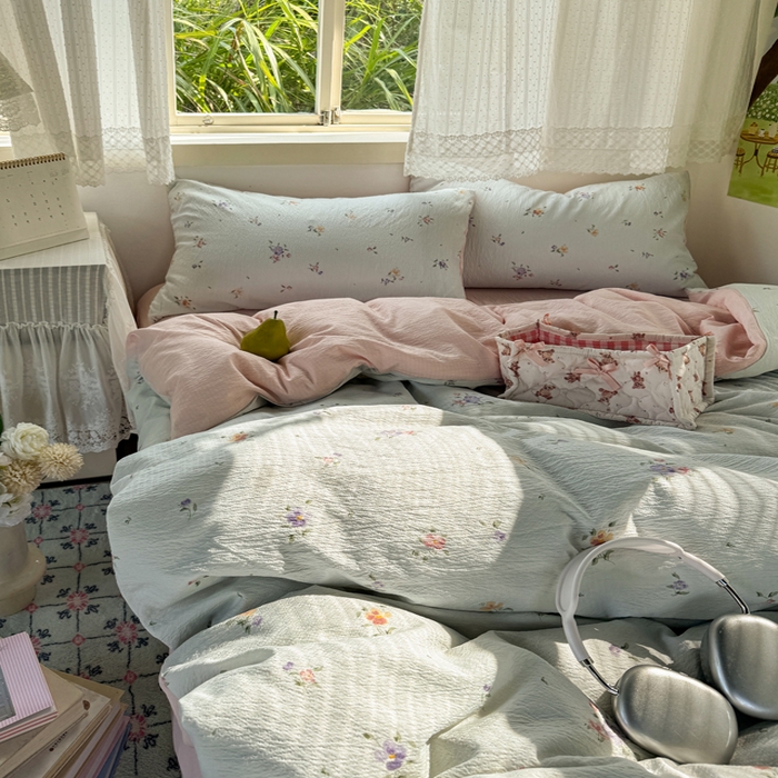 91家纺网 家纺一手货源 找家纺 优兰朵  2025新款超柔云感木棉印花小清新四件套 风信子