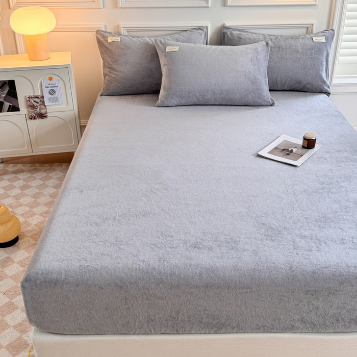 91家纺网 家纺一手货源 找家纺 眠博士 2025新款简约牛奶绒纯色单床笠 牛奶绒床笠-浅灰