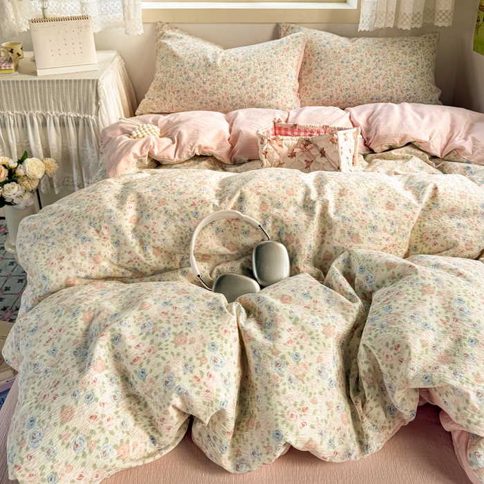 91家纺网 家纺一手货源 找家纺 优兰朵  2025新款超柔云感木棉印花小清新四件套 花海