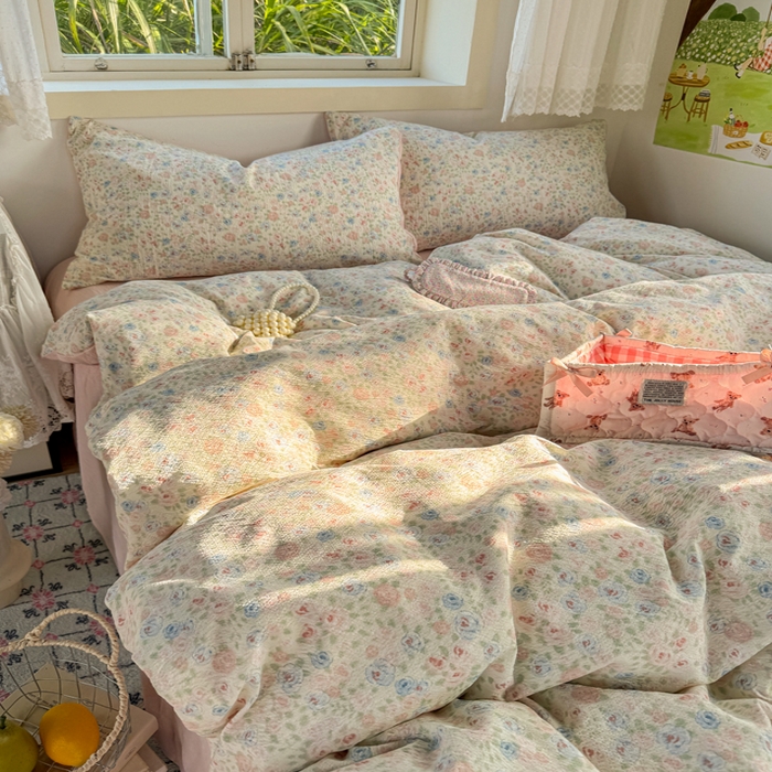 91家纺网 家纺一手货源 找家纺 优兰朵  2025新款超柔云感木棉印花小清新四件套 花海