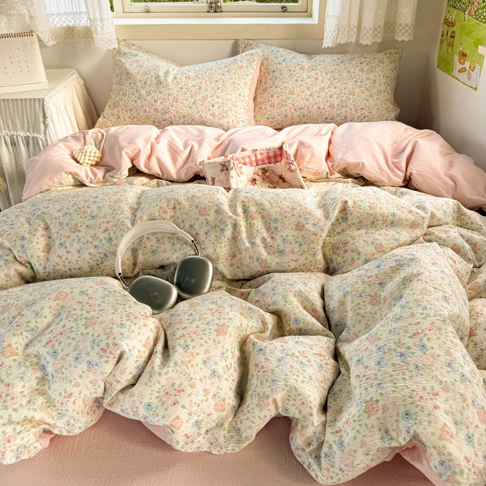 91家纺网 家纺一手货源 找家纺 优兰朵  2025新款超柔云感木棉印花小清新四件套 花海