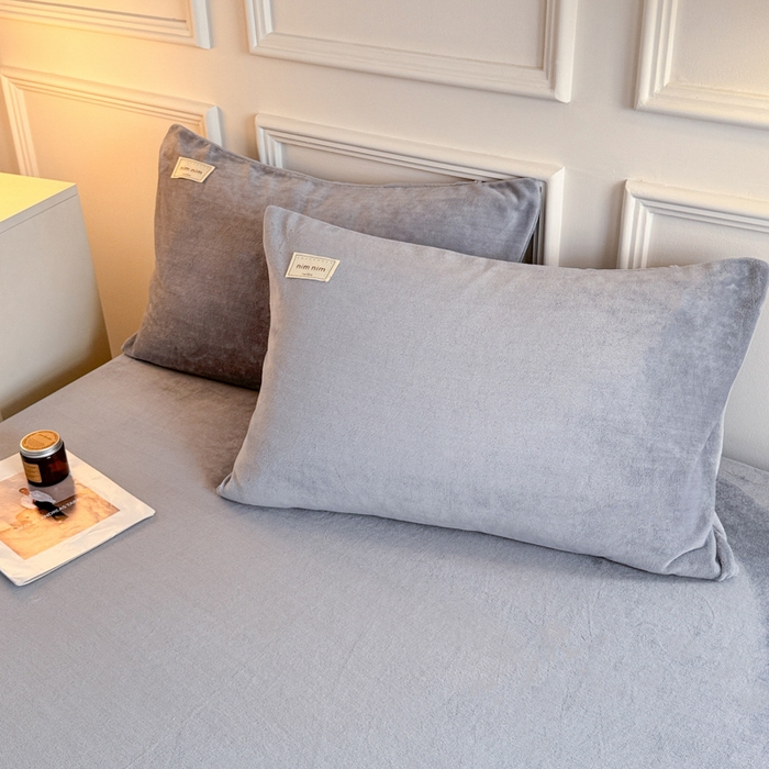 91家纺网 家纺一手货源 找家纺 眠博士 2025新款简约牛奶绒纯色单床笠 牛奶绒床笠-浅灰