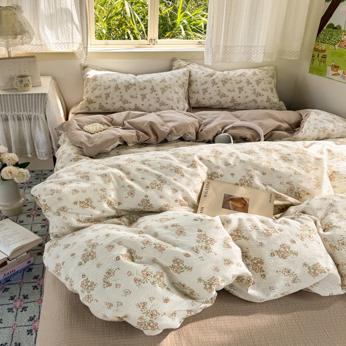 91家纺网 家纺一手货源 找家纺 优兰朵  2025新款超柔云感木棉印花小清新四件套 花梦