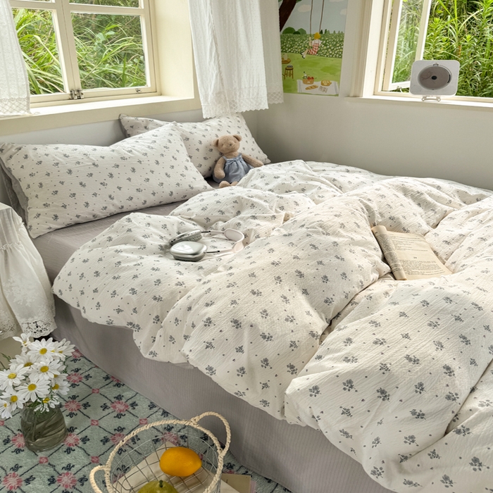 91家纺网 家纺一手货源 找家纺 优兰朵  2025新款超柔云感木棉印花小清新四件套 木槿