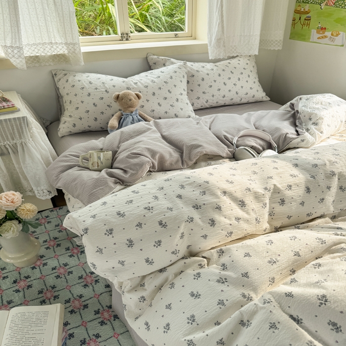 91家纺网 家纺一手货源 找家纺 优兰朵  2025新款超柔云感木棉印花小清新四件套 木槿