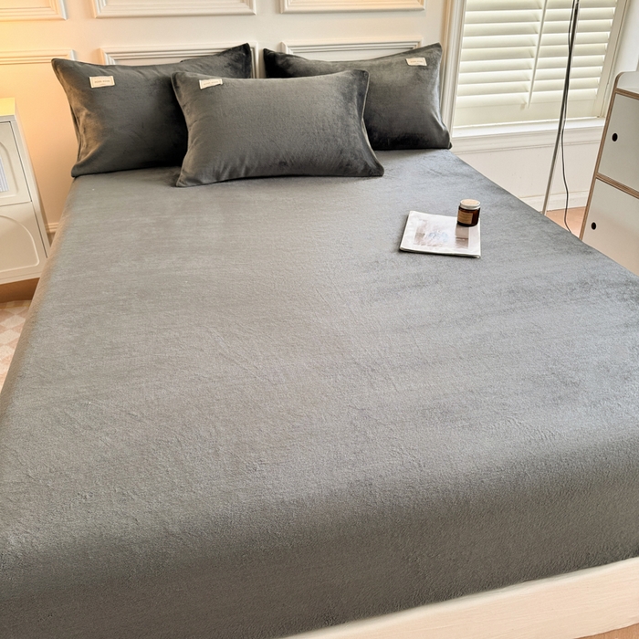 91家纺网 家纺一手货源 找家纺 眠博士 2025新款简约牛奶绒纯色单床笠 牛奶绒床笠-深灰