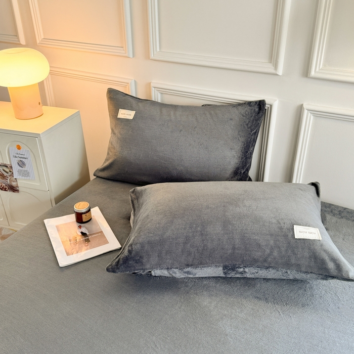 91家纺网 家纺一手货源 找家纺 眠博士 2025新款简约牛奶绒纯色单床笠 牛奶绒床笠-深灰