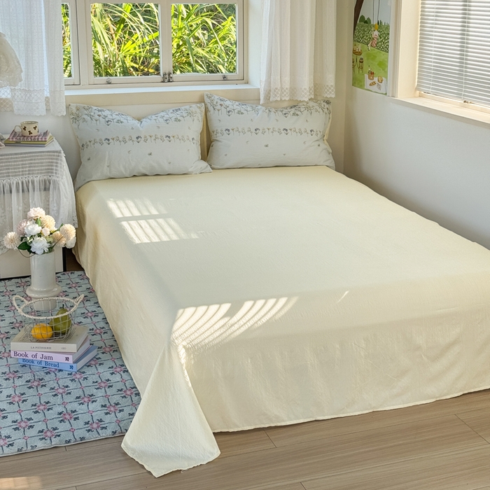 91家纺网 家纺一手货源 找家纺 优兰朵  2025新款超柔云感木棉印花小清新四件套 小苍兰