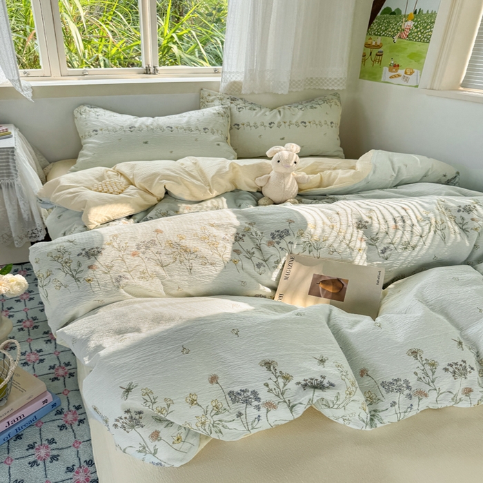 91家纺网 家纺一手货源 找家纺 优兰朵  2025新款超柔云感木棉印花小清新四件套 小苍兰