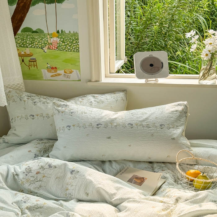 91家纺网 家纺一手货源 找家纺 优兰朵  2025新款超柔云感木棉印花小清新四件套 小苍兰