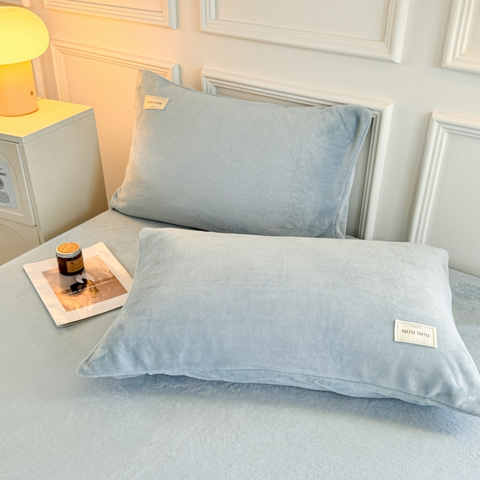 91家纺网 家纺一手货源 找家纺 眠博士 2025新款简约牛奶绒纯色单床笠 牛奶绒床笠-雾霾蓝