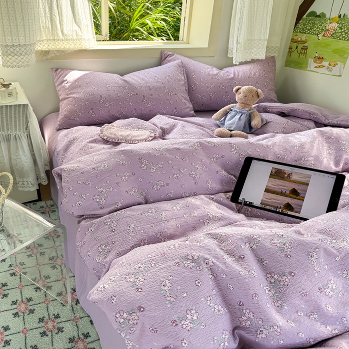 91家纺网 家纺一手货源 找家纺 优兰朵  2025新款超柔云感木棉印花小清新四件套 紫藤