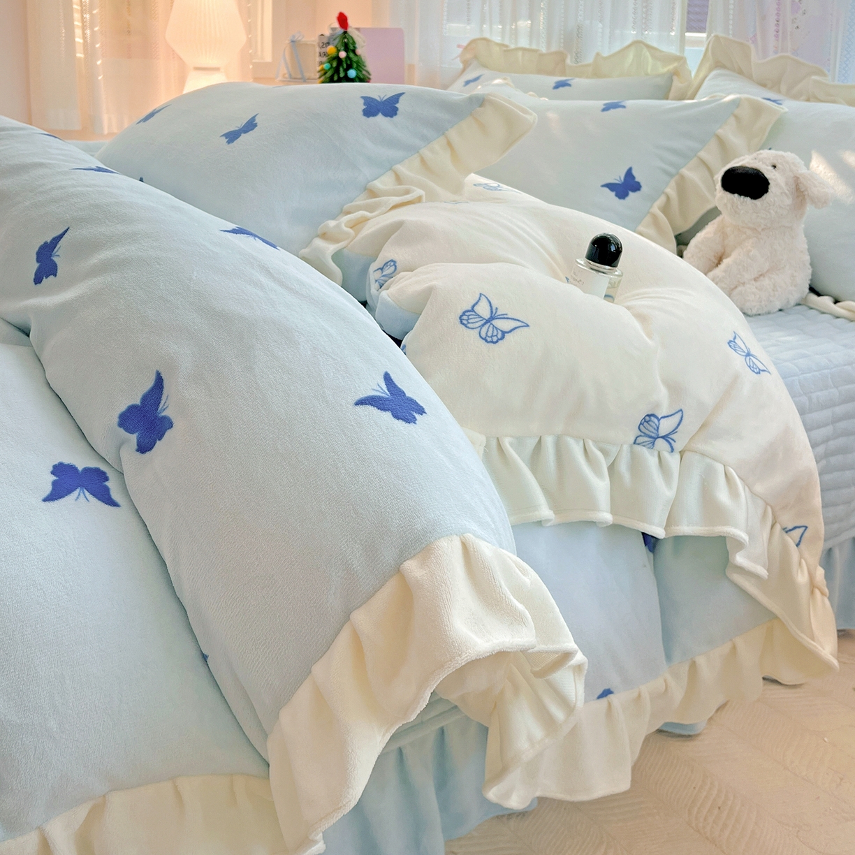 麦朵家居 2025新款10斤重床盖款花边牛奶绒四件套雕花绒法莱绒四件套兔兔绒四件套床三件套 梦蝶-蓝