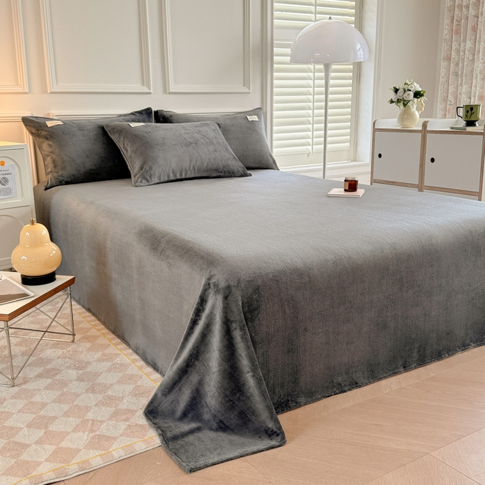 91家纺网 家纺一手货源 找家纺 （总）眠博士 2025新款简约牛奶绒纯色单床单