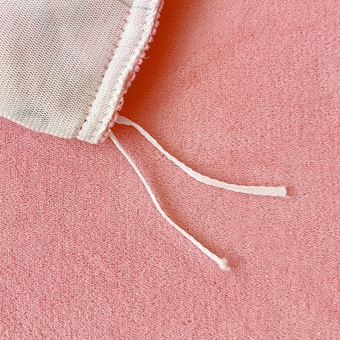 91家纺网 家纺一手货源 找家纺 找底底家纺 2025新款韩版加厚8斤牛奶绒花边四件套（日发50套优惠10元一套） 方块狗