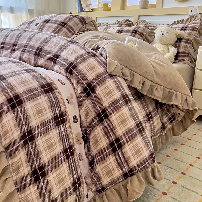 找底底家纺 2025新款韩版加厚8斤牛奶绒花边四件套（日发50套优惠10元一套） 格兔暖兮