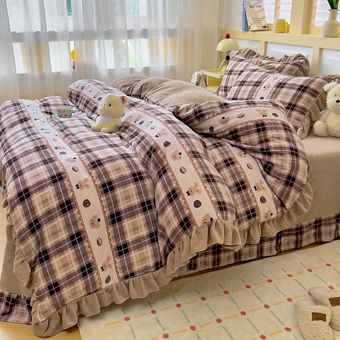 91家纺网 家纺一手货源 找家纺 找底底家纺 2025新款韩版加厚8斤牛奶绒花边四件套（日发50套优惠10元一套） 格兔暖兮