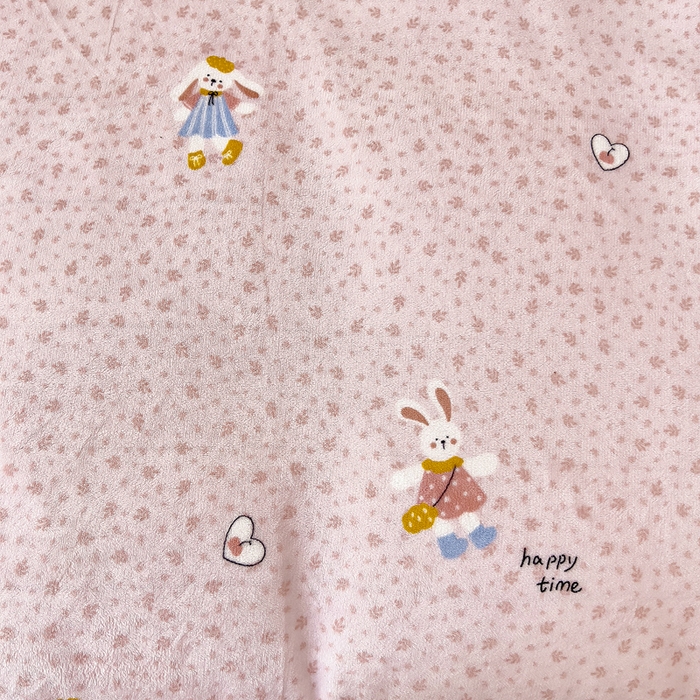 91家纺网 家纺一手货源 找家纺 找底底家纺 2025新款韩版加厚8斤牛奶绒花边四件套（日发50套优惠10元一套） 花兔絮语