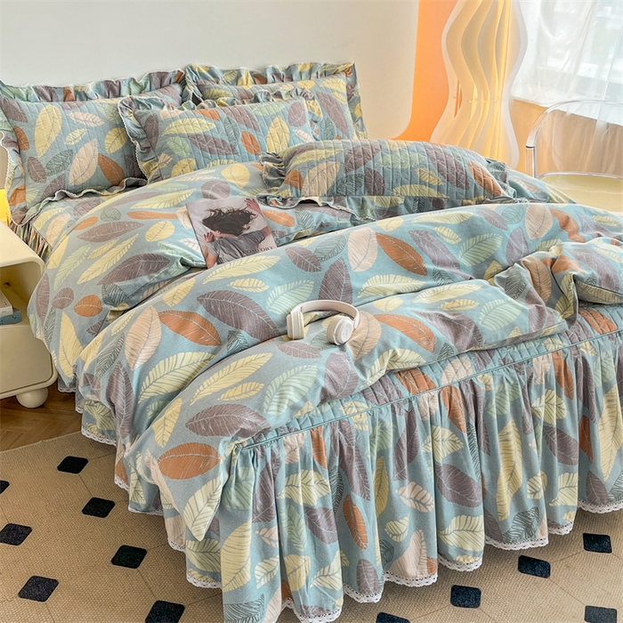 91家纺网 家纺一手货源 找家纺 缦彩 2025新款全棉加厚夹棉磨毛纯棉床裙套件公主风印花防滑床罩四件套-夹棉款 春熙-蓝