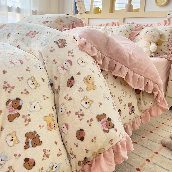 找底底家纺 2025新款韩版加厚8斤牛奶绒花边四件套（日发50套优惠10元一套） 萌宠粉甜窝