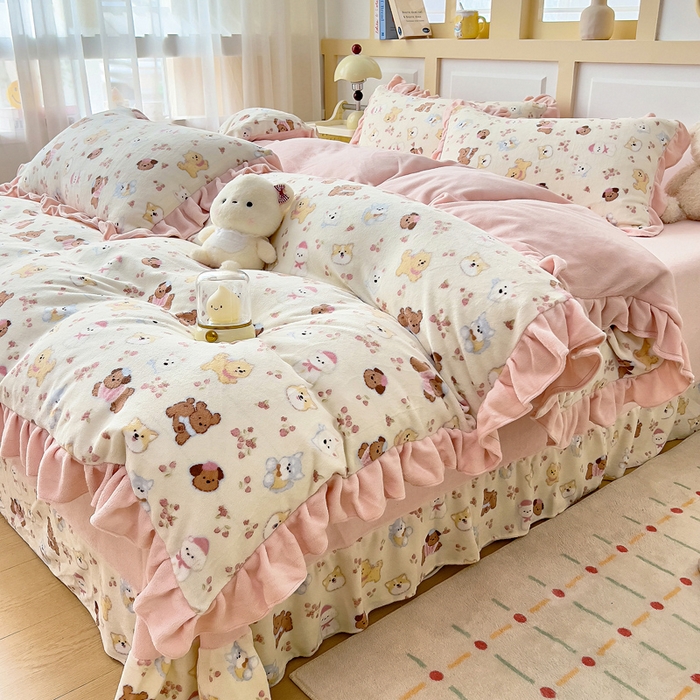 91家纺网 家纺一手货源 找家纺 找底底家纺 2025新款韩版加厚8斤牛奶绒花边四件套（日发50套优惠10元一套） 萌宠粉甜窝