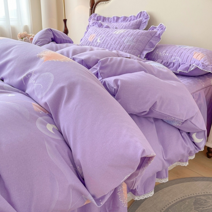 91家纺网 家纺一手货源 找家纺 缦彩 2025新款全棉加厚夹棉磨毛纯棉床裙套件公主风印花防滑床罩四件套-夹棉款 花信光夕紫