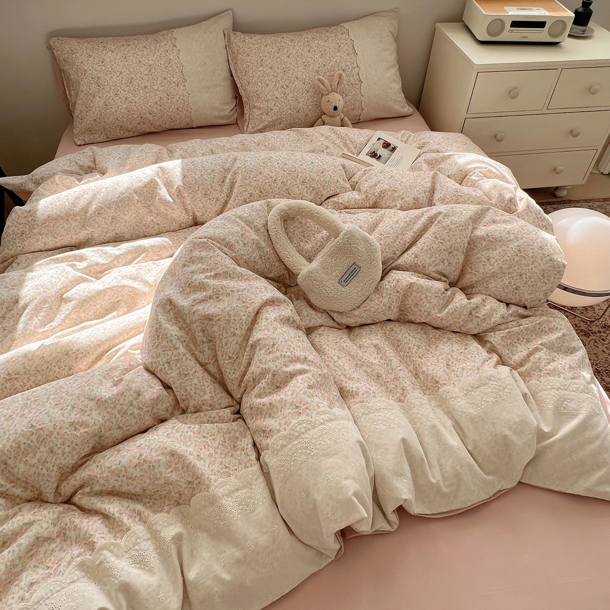 91家纺网 家纺一手货源 找家纺 （总）XIWEN-希文家纺 2025新款全棉淑女花边数码印花磨毛四件套